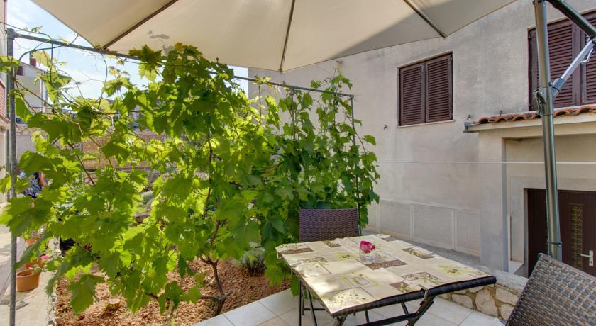 Apartment Nikolina Mali Lošinj Szoba fotó