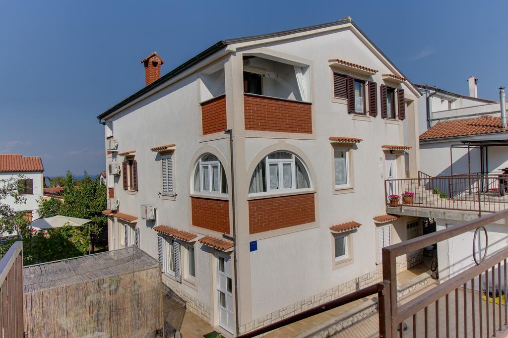 Apartment Nikolina Mali Lošinj Kültér fotó